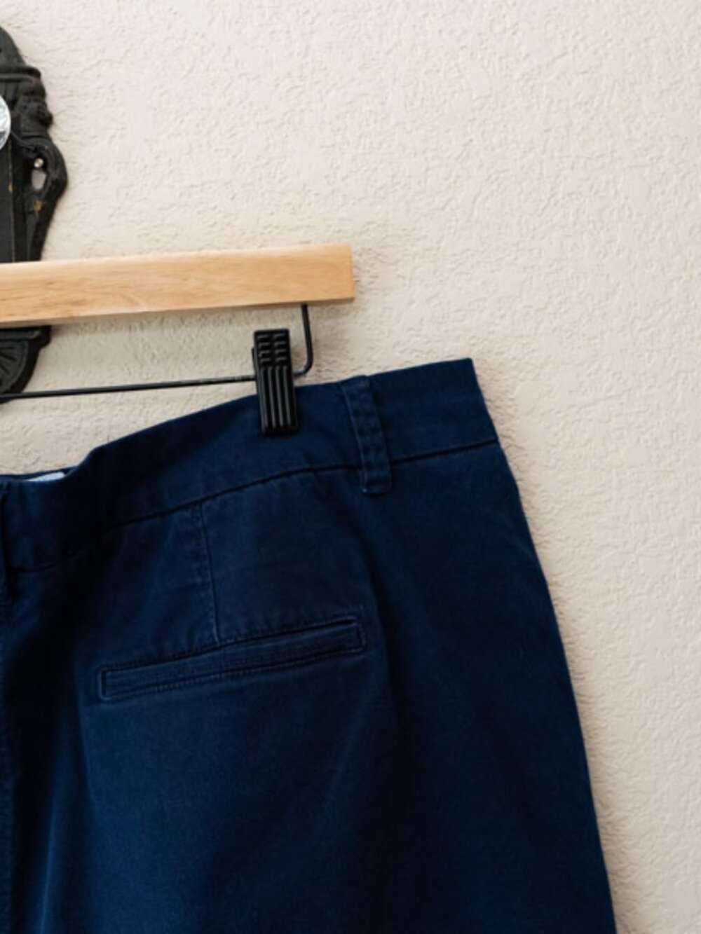 Crown & Ivy Navy Blue Chino Shorts Womens 18W Plus Stretch Cotton Casual Preppy - Picture 9 of 12